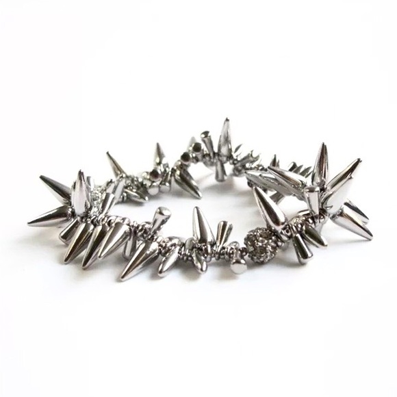Stella & Dot Jewelry - SOLD Stella & Dot Renegade Cluster Bracelet